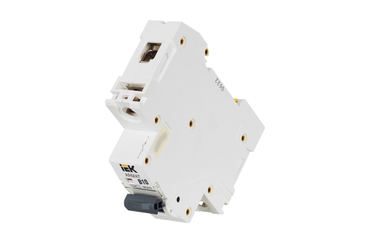 ARMAT Автоматический выключатель M06N 1P B 10А IEK
